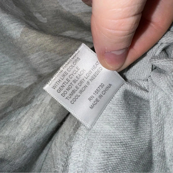 Women’s Jane and Dalancey Brand Camo Print Short Puff Work Sleeve T-Shirt Size:M - Picture 10 of 13